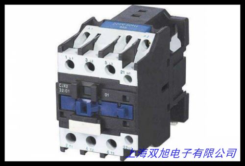 原产施耐德 交流接触器LC1D17000Q7C LC1-D17000Q7C AC380V