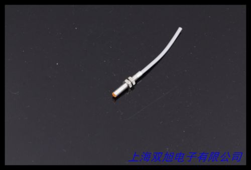 光电开关接近开关E3F-DS30C4漫反射直流DC6-36V距离10-30CM可调