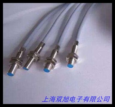 红外光电开关 E18-D80NK 避障传感器 接近开关3-80CM