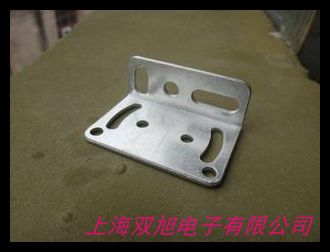 g CS1B3020 Կ